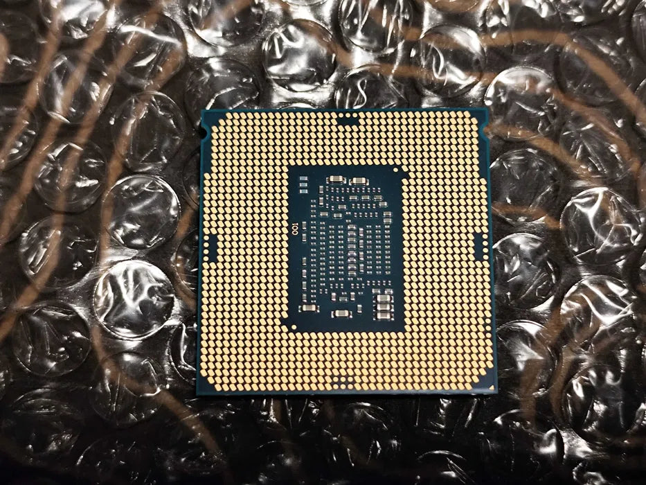 Procesor I3-8100