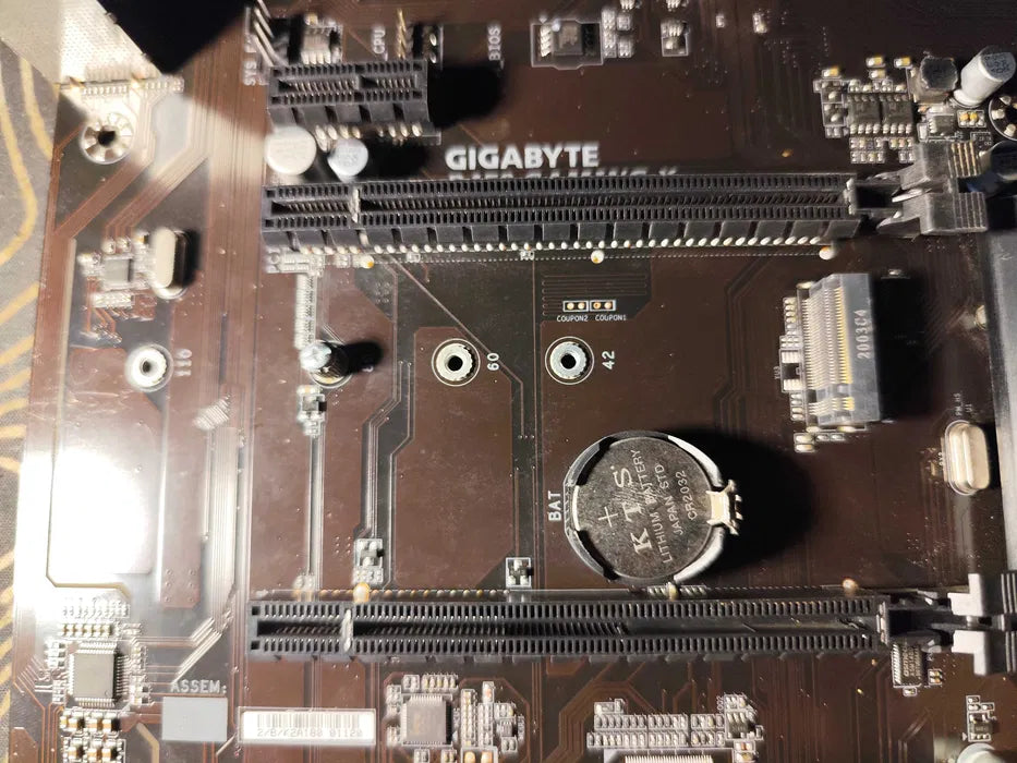 Placa de baza B450 Gaming X Gigabyte